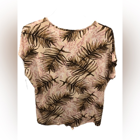 Lavish Size Large tie & button detail blouse coastal summer style cape sleeve - Picture 11 of 14